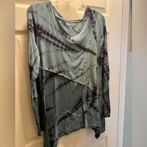 Fabulous tie-dye top